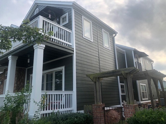 Building Photo - 627 N Rupple Rd