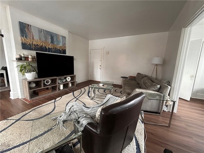 Photo - 2150 Wightman St Apartment