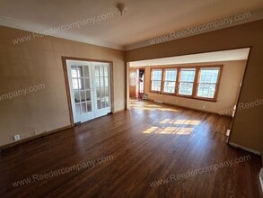 Building Photo - 6144 Garfield Ave
