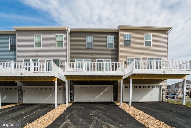 Foto del edificio - 1803 Noyack Ln