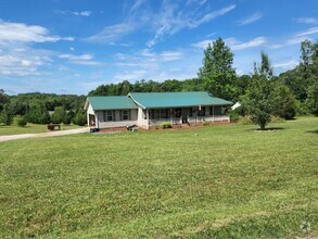 Building Photo - 600 Tall Oak Trail