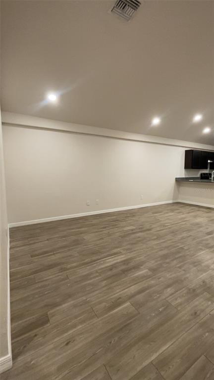 Foto del edificio - 17174 Belmont Ave