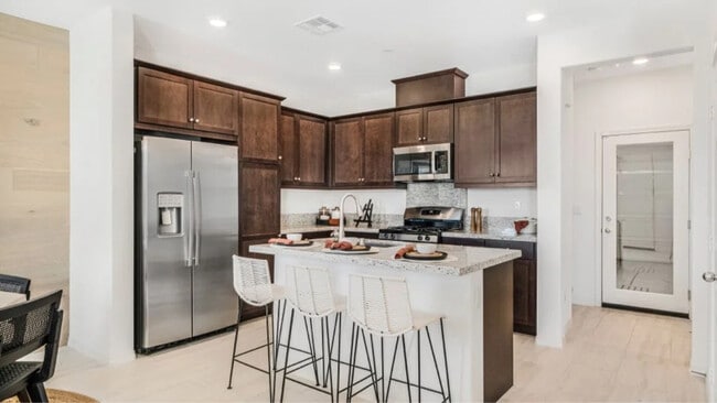 Building Photo - 34495 Agave Dr