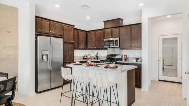 Foto del edificio - 34495 Agave Dr