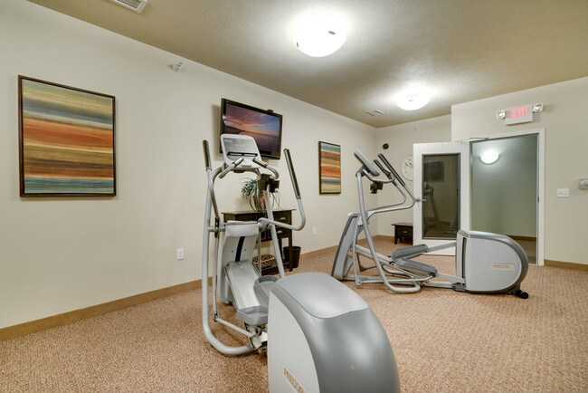 Gimnasio - Highland Shores Apartments