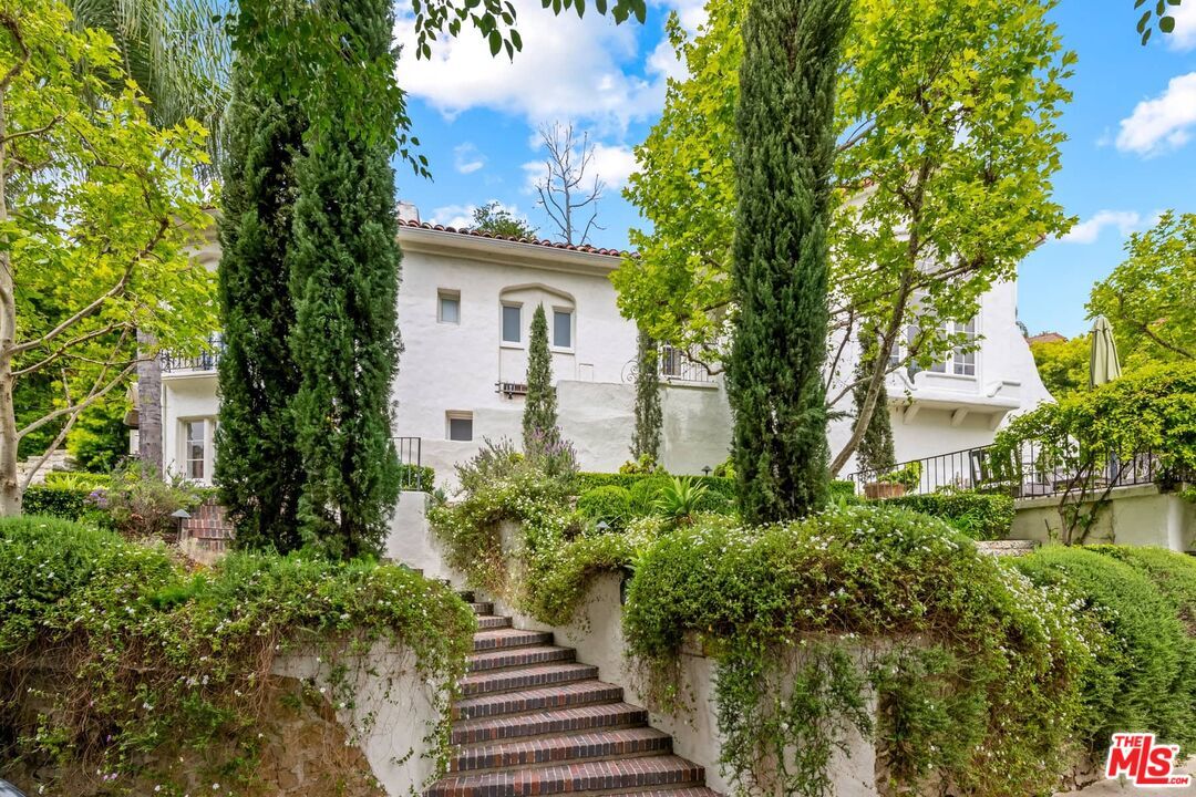 Primary Photo - 2275 La Granada Dr