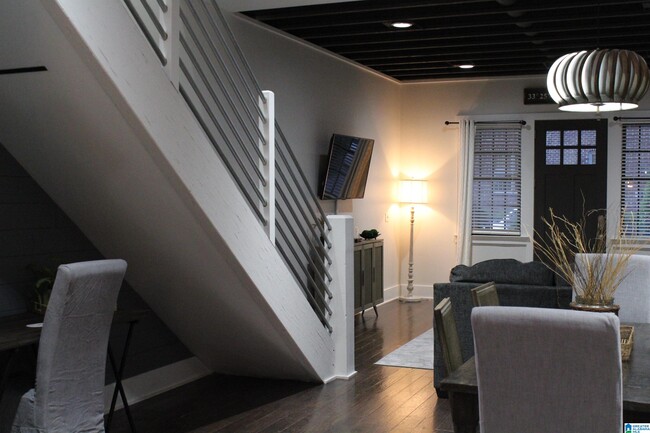 Building Photo - 1006 Barristers Ct