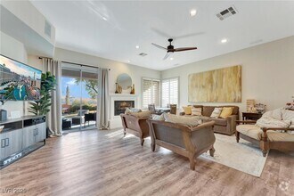 Building Photo - 904 Pont Chartrain Dr
