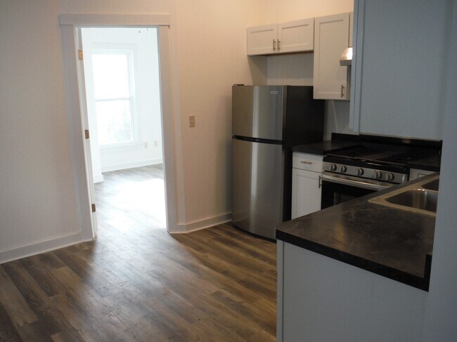 kitchen - 12 Montcalm St