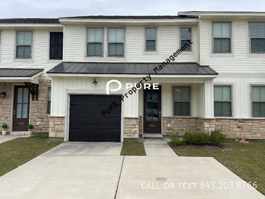 Foto principal - Beautiful 3 Bedroom 2.5 Bathroom Home in N...