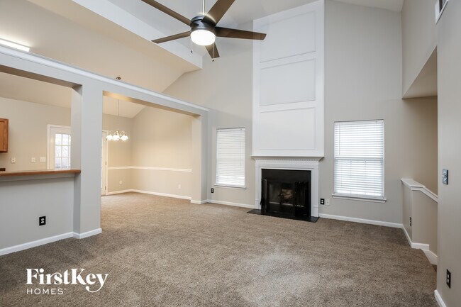 Foto del edificio - 9435 Waldrip Rd