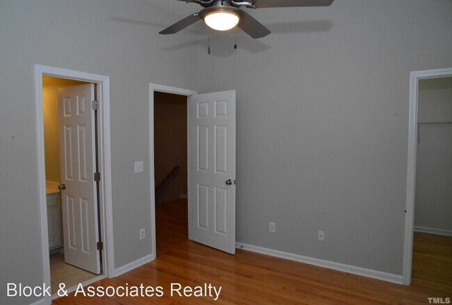 Building Photo - 3 br, 3.5 bath House - 346 Bridgegate Drive