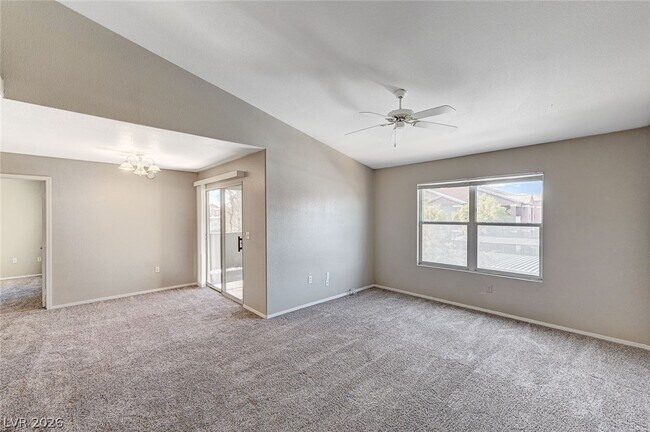Foto del edificio - 555 E Silverado Ranch Blvd