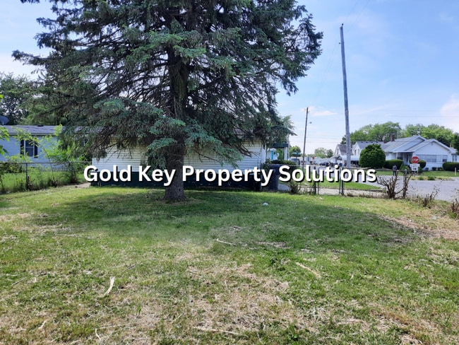 Foto del edificio - 3 BR 1 BA House with Garage and Central Air SMALL DOGS ONLY. (SECTION 8 APPROVED)