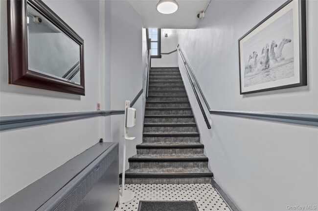 Foto del edificio - 633 Old Post Rd