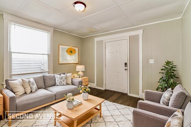 Foto del edificio - 2114 Greenwood Ave
