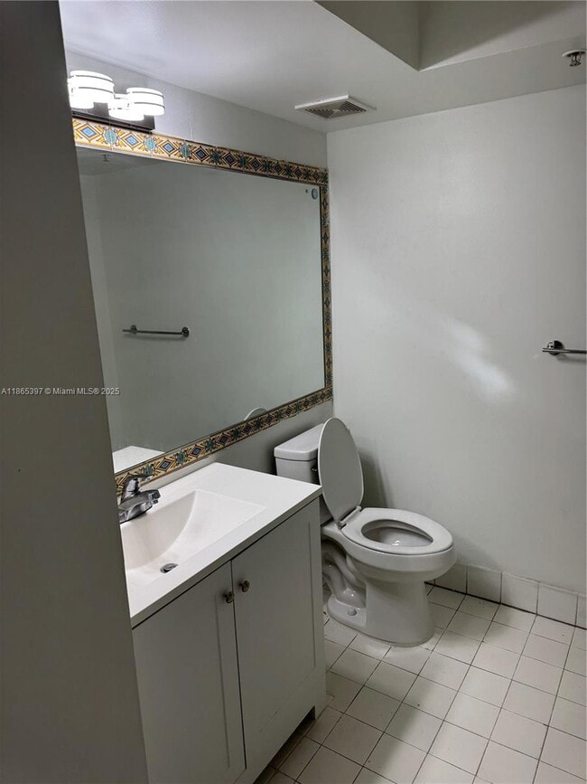 Building Photo - $2,400MONTHLY;9615 NW 1ST CT #10-301 PEMBR...