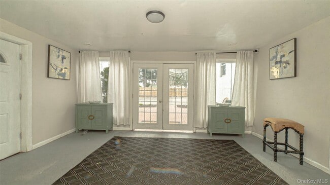 Building Photo - 22 Bay Shore Ave