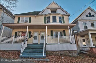Building Photo - 259 Dana St