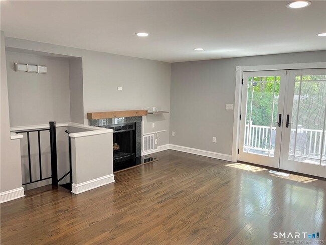 Foto del edificio - 35 Seaside Ave