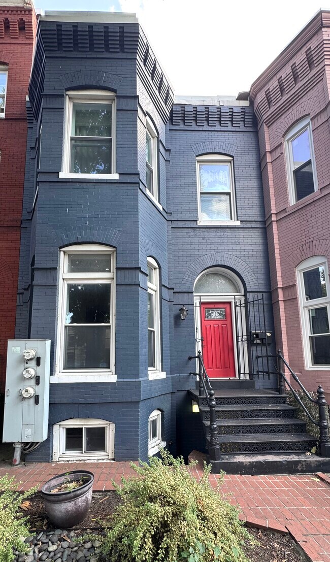 Foto del edificio - 52 New York Ave NW