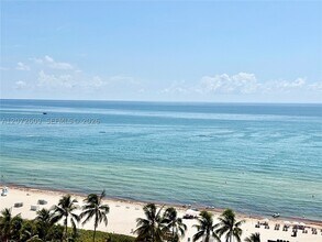 Building Photo - 5161 Collins Ave