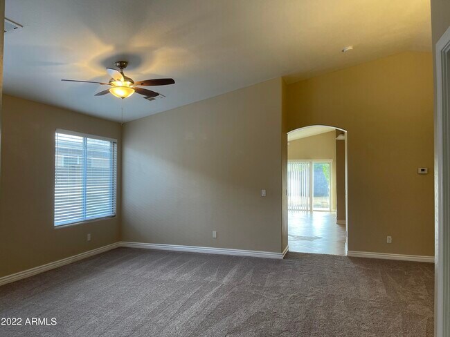 Building Photo - 2929 W Angel Way