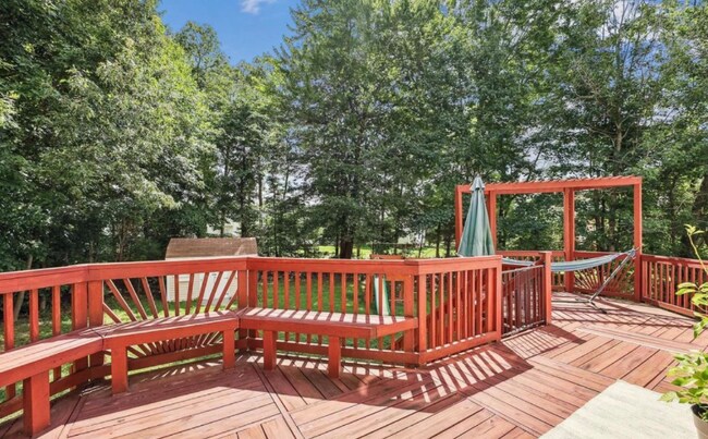 Building Photo - 2404 Berry Thicket Ct