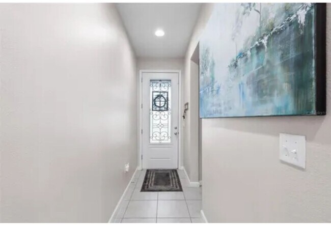 Foto del edificio - Four bedroom Two bath - Winter Haven