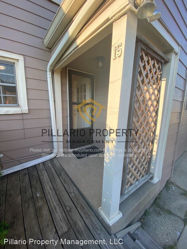 Building Photo - 2 br, 1 bath House - 15 N High School Rd