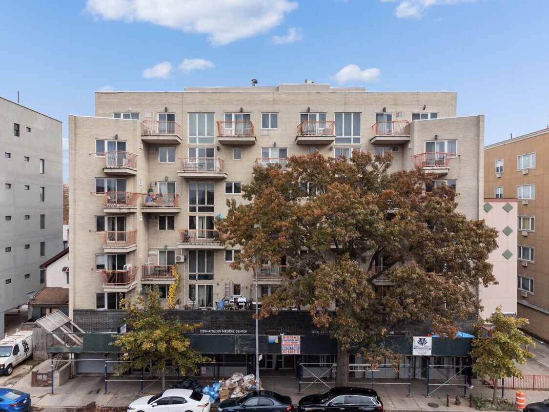 Primary Photo - 2511 Ocean Ave