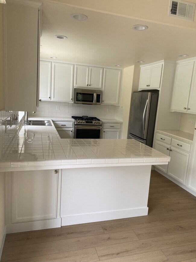 Foto del edificio - 1794 Pomeroy Rd