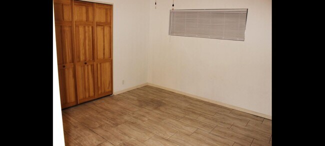 Foto del edificio - 251A Upper San Pedro Rd