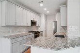Primary Photo - 10 Fairlee Ct