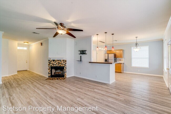 Building Photo - 3 br, 2 bath House - 2300 Wisteria Way