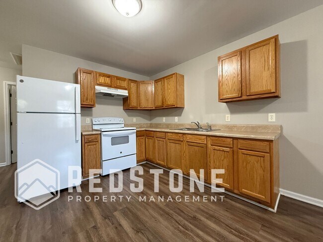 Foto del edificio - 1108 Chandler Ave