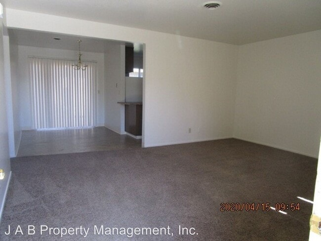 Building Photo - 8015 Lan Ark Dr