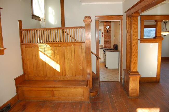 Foto del edificio - 4bd home in Near South!