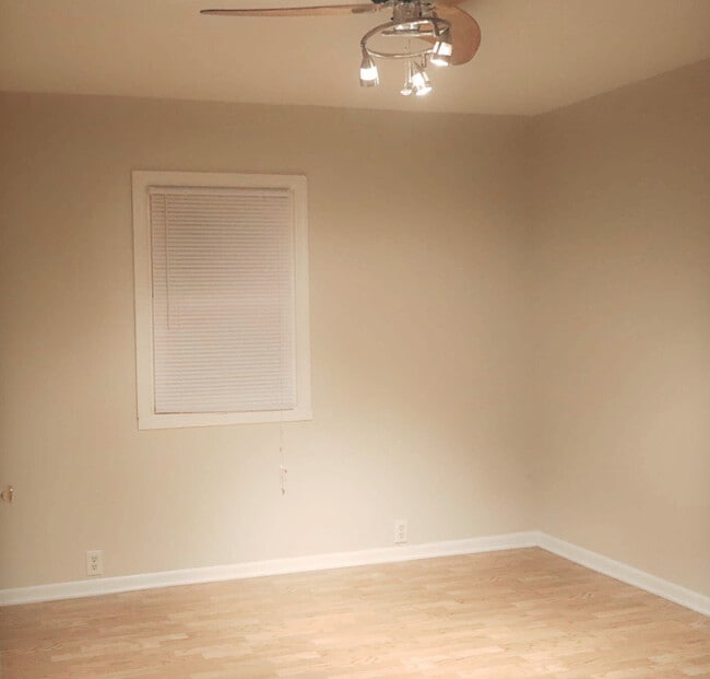 Foto del edificio - 420 Garland Ave