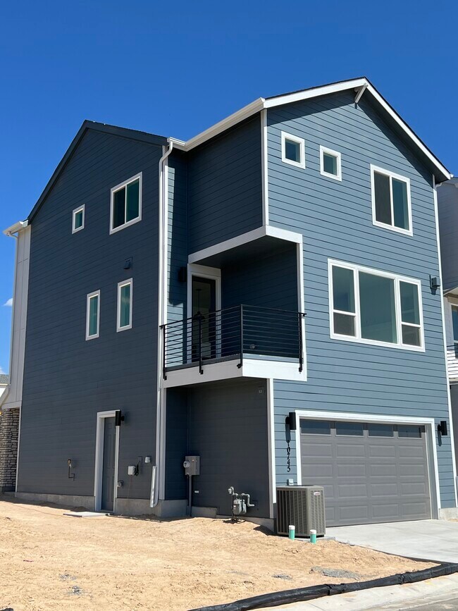 Building Photo - 10745 Lewanee Pt