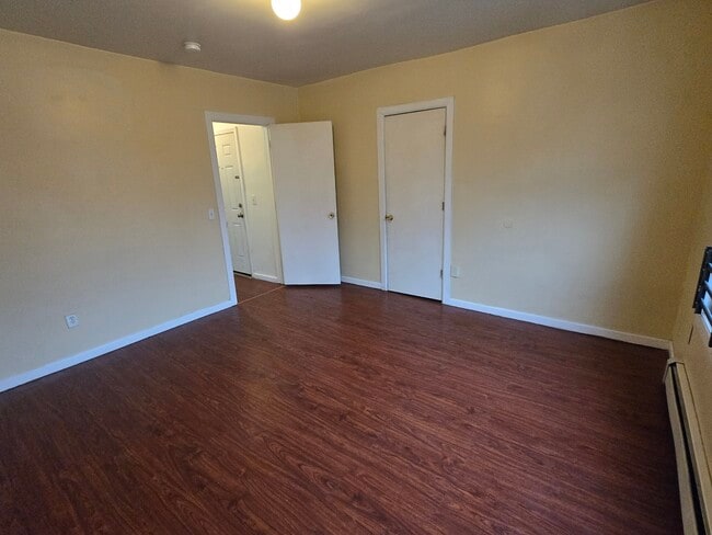 Building Photo - 791 S 13th St