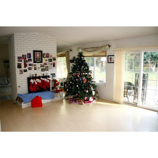 Foto del edificio - 5182 E. Braly Avenue