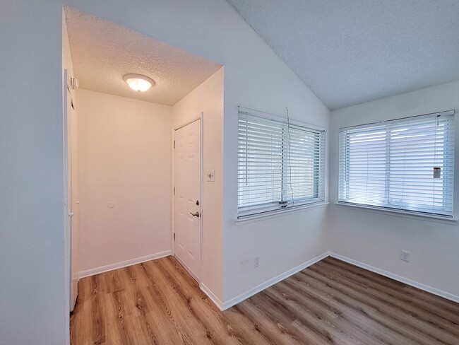Building Photo - 17808 Northway Ct