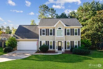 Building Photo - 2700 Peachtree Parc Ln