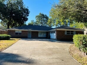 Building Photo - 5511 Willowbend Blvd