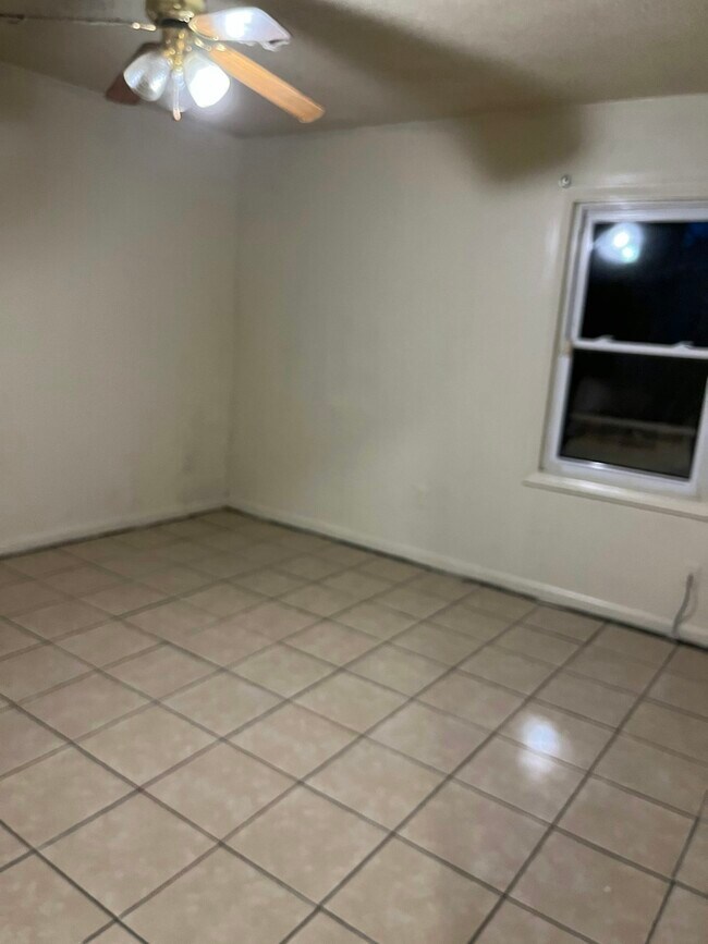 Foto del edificio - 5229 Rucks Rd