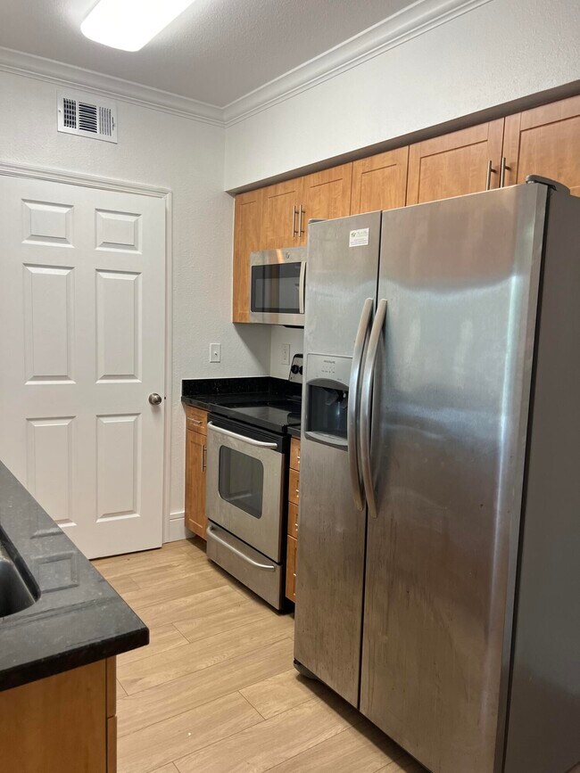 Foto del edificio - 6386 Emerald Dunes Dr
