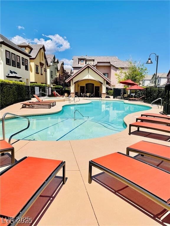 Foto del edificio - 9136 Worsley Park Pl