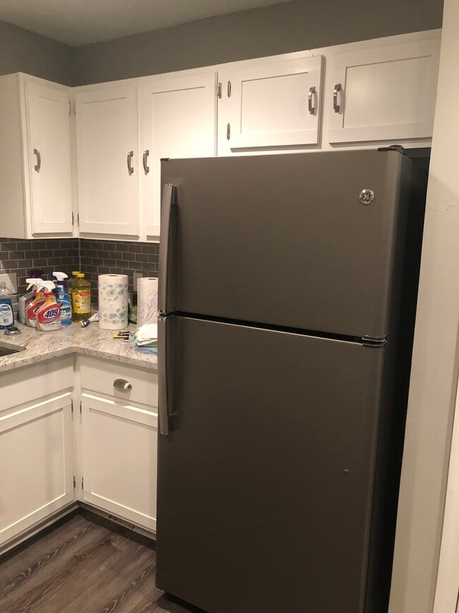 Building Photo - 5224 N 84th St