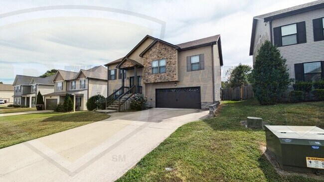 Building Photo - 1594 Fort Campbell Blvd